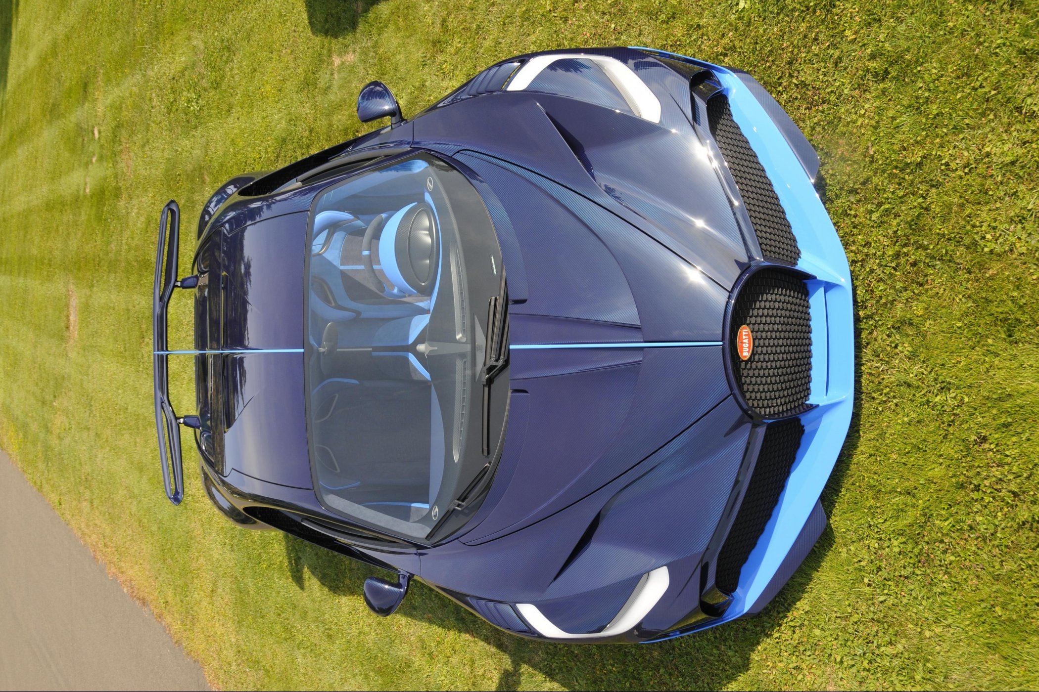 2020 Bugatti Divo - 5