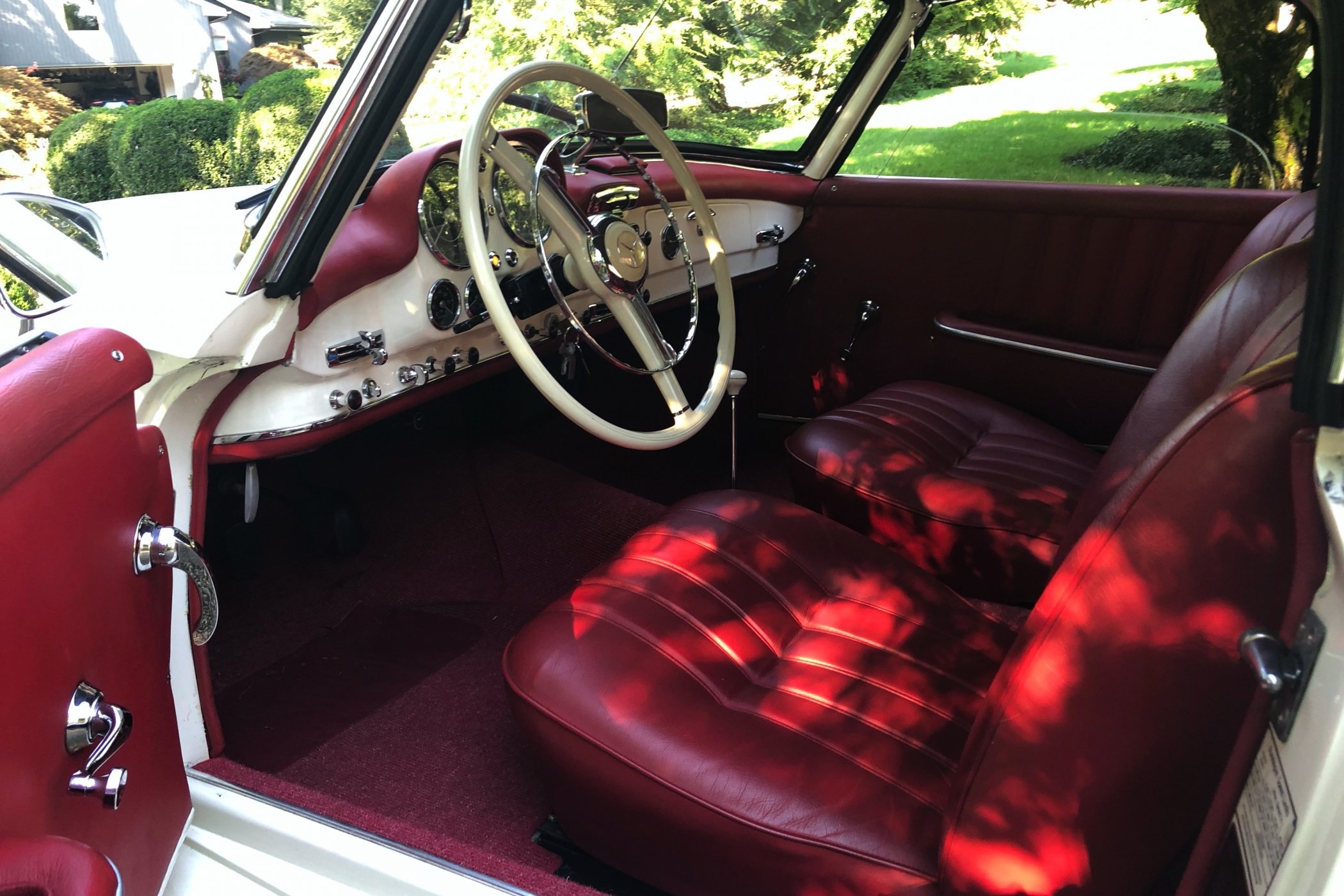 1957 Mercedes-Benz 190SL - 3