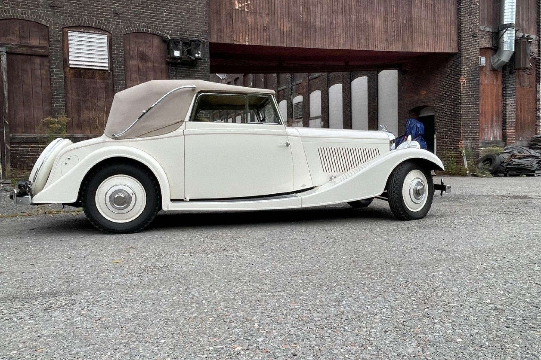 1934 Bentley 3 1/2 liter Kellner Bodied - 2